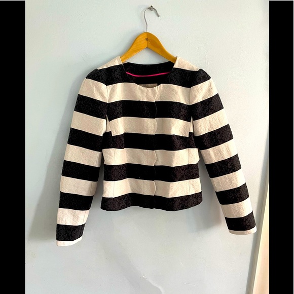Banana Republic cropped size 2 jacket - Picture 2 of 11